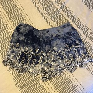 Kendall and Kylie Flowey blue shorts with Lacey details